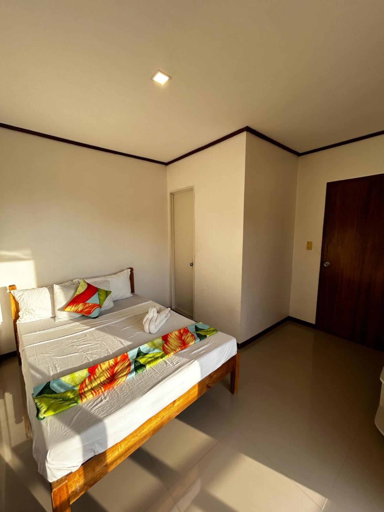 Brenmariel Tourist Inn El Nido Luaran gambar